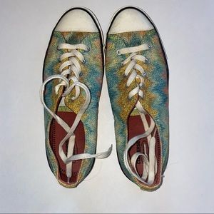 Converse Women’s Size 6.5 sneakers